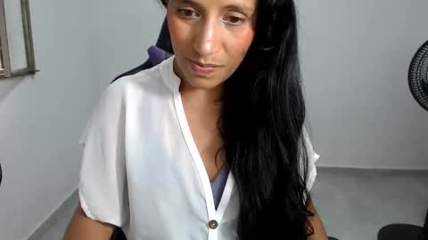 angela online show from June 2026 09:43:02 PM