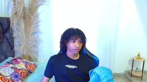 Angel online show from May 2026 09:09:02 PM