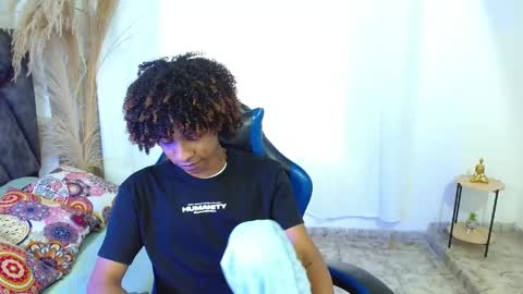 Angel online show from May 2026 09:12:02 PM
