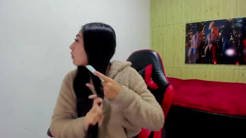 Angell cooper8 online show from May 2026 12:20:01 PM
