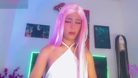 angel online show from July 2026 07:39:01 PM