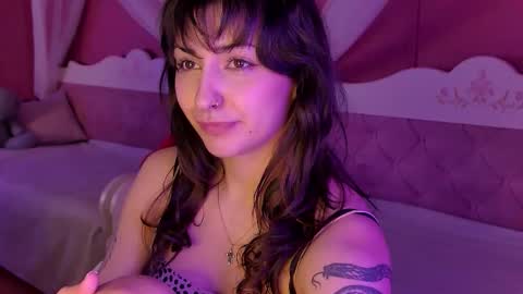 angellacox online show from March 2026 06:18:01 AM