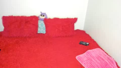 Snapshot of angellaveyparsons chatting on March 2026 02:56:01 PM Angel Lavey-Parsons online show from March 2026 02:56:01 PM