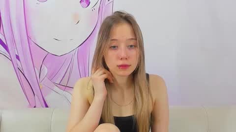 angellery online show from September 2025 01:42:02 AM