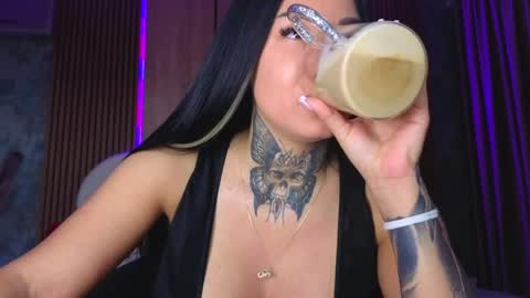 angellys online show from May 2026 12:23:01 PM