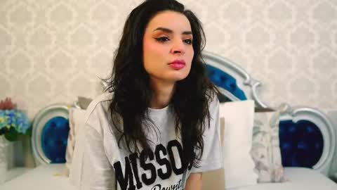 Natalia online show from May 2026 05:04:01 AM