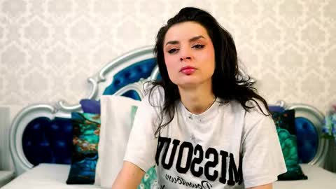 Natalia online show from June 2026 05:23:01 AM