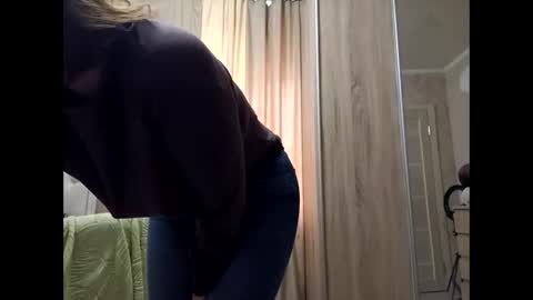 Snapshot of angelo4ek_olya chatting on December 2025 11:18:01 AM Your dreams best breasts online show from December 2025 11:18:01 AM