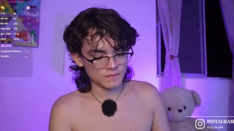 Snapshot of angelocute_ chatting on July 2026 01:54:01 AM Angelo I work from home this is my room online show from July 2026 01:54:01 AM
