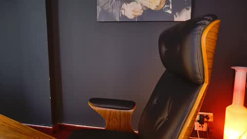 BlackWolf online show from September 2025 12:21:02 PM