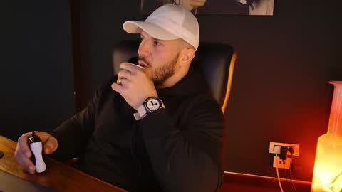 BlackWolf online show from December 2025 12:25:02 PM