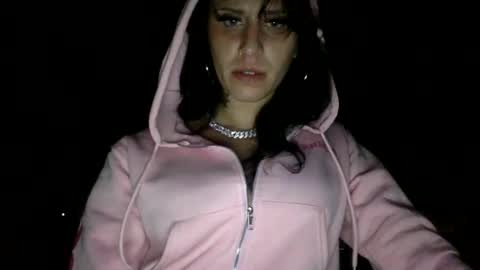 Snapshot of angelofdesire9 chatting on September 2025 01:40:02 AM Angel online show from September 2025 01:40:02 AM