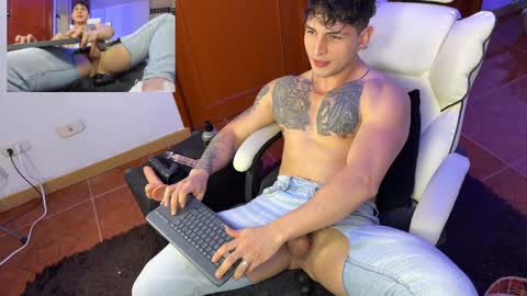 Angelo Ferro online show from December 2024 03:19:02 PM