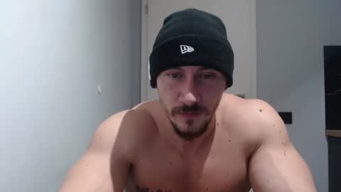 Snapshot of angelofit chatting on January 2025 07:25:01 PM ------- SEX SHOW WITH GUYS AND GIRLS MUSCLE SHOW online show from January 2025 07:25:01 PM