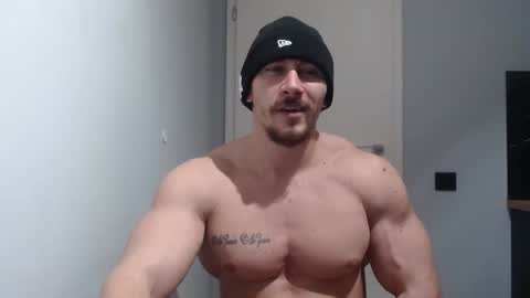 Snapshot of angelofit chatting on January 2025 10:26:01 PM ------- SEX SHOW WITH GUYS AND GIRLS MUSCLE SHOW online show from January 2025 10:26:01 PM