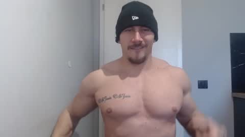 Snapshot of angelofit chatting on February 2025 09:22:02 AM ------- SEX SHOW WITH GUYS AND GIRLS MUSCLE SHOW online show from February 2025 09:22:02 AM