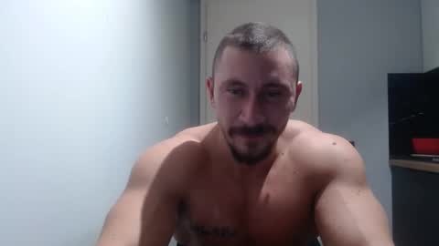 Snapshot of angelofit chatting on October 2025 03:45:02 PM ------- SEX SHOW WITH GUYS AND GIRLS MUSCLE SHOW online show from October 2025 03:45:02 PM