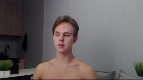 Angel online show from October 2025 08:59:02 AM