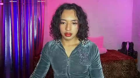   online show from May 2026 01:33:01 AM