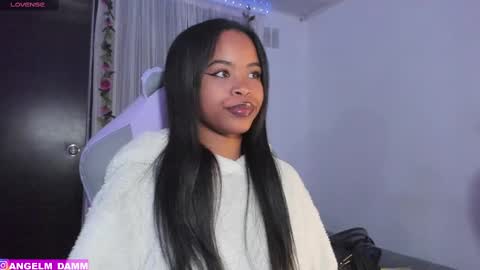 Snapshot of angelsmia_ chatting on March 2025 04:19:01 AM MIA available content ask online show from March 2025 04:19:01 AM