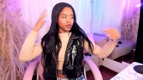 Snapshot of angelsmia_ chatting on October 2025 04:26:01 AM MIA available content ask online show from October 2025 04:26:01 AM