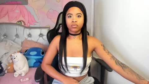 Snapshot of angelsmia_ chatting on November 2025 05:18:02 AM MIA available content ask online show from November 2025 05:18:02 AM