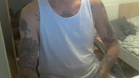 Snapshot of angelsound777 chatting on October 2025 06:40:01 PM angelsound777 online show from October 2025 06:40:01 PM