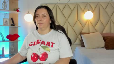 ANGIE online show from June 2026 02:08:01 PM