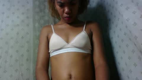 angeltta69 online show from May 2026 07:52:02 PM