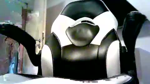 Snapshot of angeluscam chatting on November 2025 08:30:02 AM angeluscam online show from November 2025 08:30:02 AM