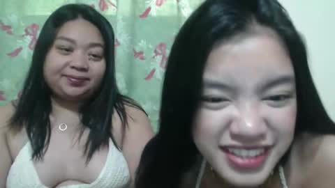 angelxmills online show from February 2026 11:12:01 PM