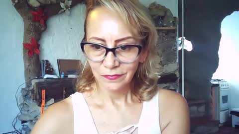 Snapshot of angelycute476334 chatting on October 2025 08:16:02 PM angelycute476334 online show from October 2025 08:16:02 PM