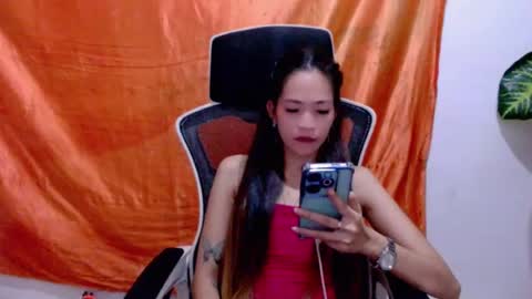 angelyn_slim online show from July 2026 11:44:01 PM