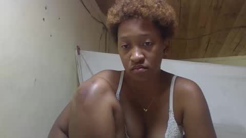 Snapshot of angevannessa chatting on October 2025 04:13:02 PM ange online show from October 2025 04:13:02 PM