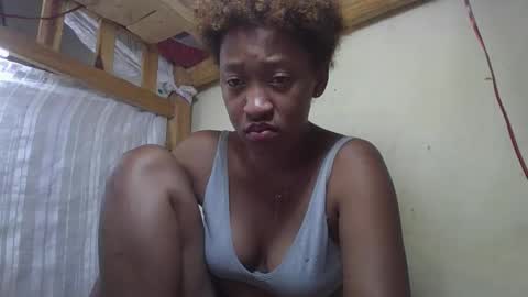 Snapshot of angevannessa chatting on October 2025 12:23:02 PM ange online show from October 2025 12:23:02 PM