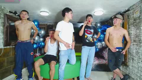 Snapshot of anghelytos chatting on December 2024 06:37:02 PM anghelytos online show from December 2024 06:37:02 PM