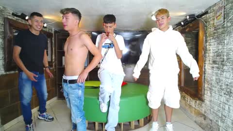 Snapshot of anghelytos chatting on January 2025 06:41:02 PM anghelytos online show from January 2025 06:41:02 PM