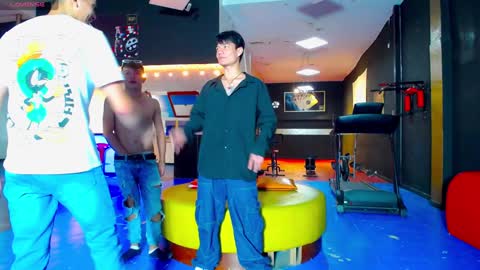 Snapshot of anghelytos chatting on January 2025 06:43:01 PM anghelytos online show from January 2025 06:43:01 PM