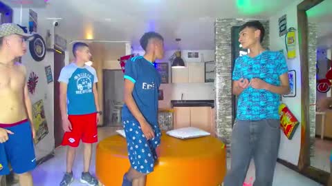 Snapshot of anghelytos chatting on February 2025 07:42:01 PM anghelytos online show from February 2025 07:42:01 PM