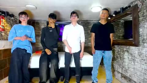 Snapshot of anghelytos chatting on October 2025 03:05:02 AM anghelytos online show from October 2025 03:05:02 AM