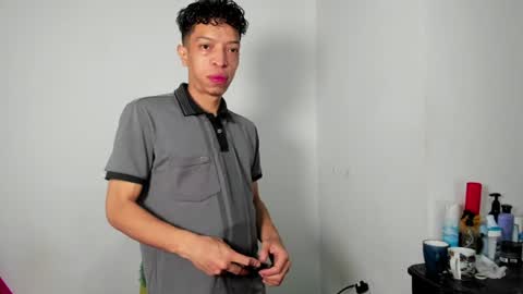 Angie y Andres online show from July 2026 10:11:02 AM
