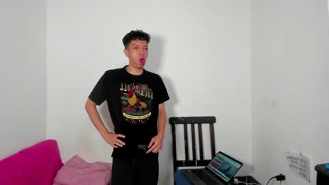 Angie y Andres online show from July 2026 01:24:02 PM