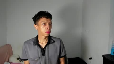 Angie y Andres online show from July 2026 11:06:02 AM