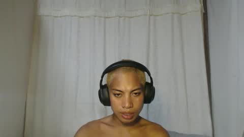 angolahugecock online show from February 2025 04:58:02 PM