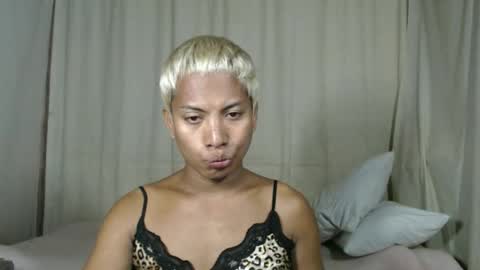 angolahugecock online show from September 2025 10:26:02 AM