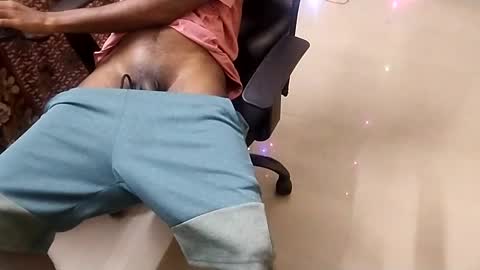 Snapshot of angryagent198 chatting on January 2025 09:46:01 PM Tutu22 online show from January 2025 09:46:01 PM