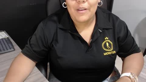 angy online show from October 2025 08:21:02 PM