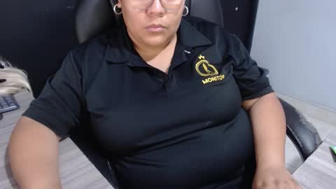 angy online show from November 2025 12:50:02 PM