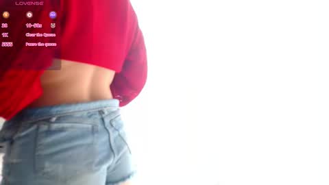 Snapshot of ania_mml chatting on October 2025 08:11:02 PM Ania online show from October 2025 08:11:02 PM