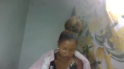 anichamarie0 online show from July 2026 12:18:02 PM